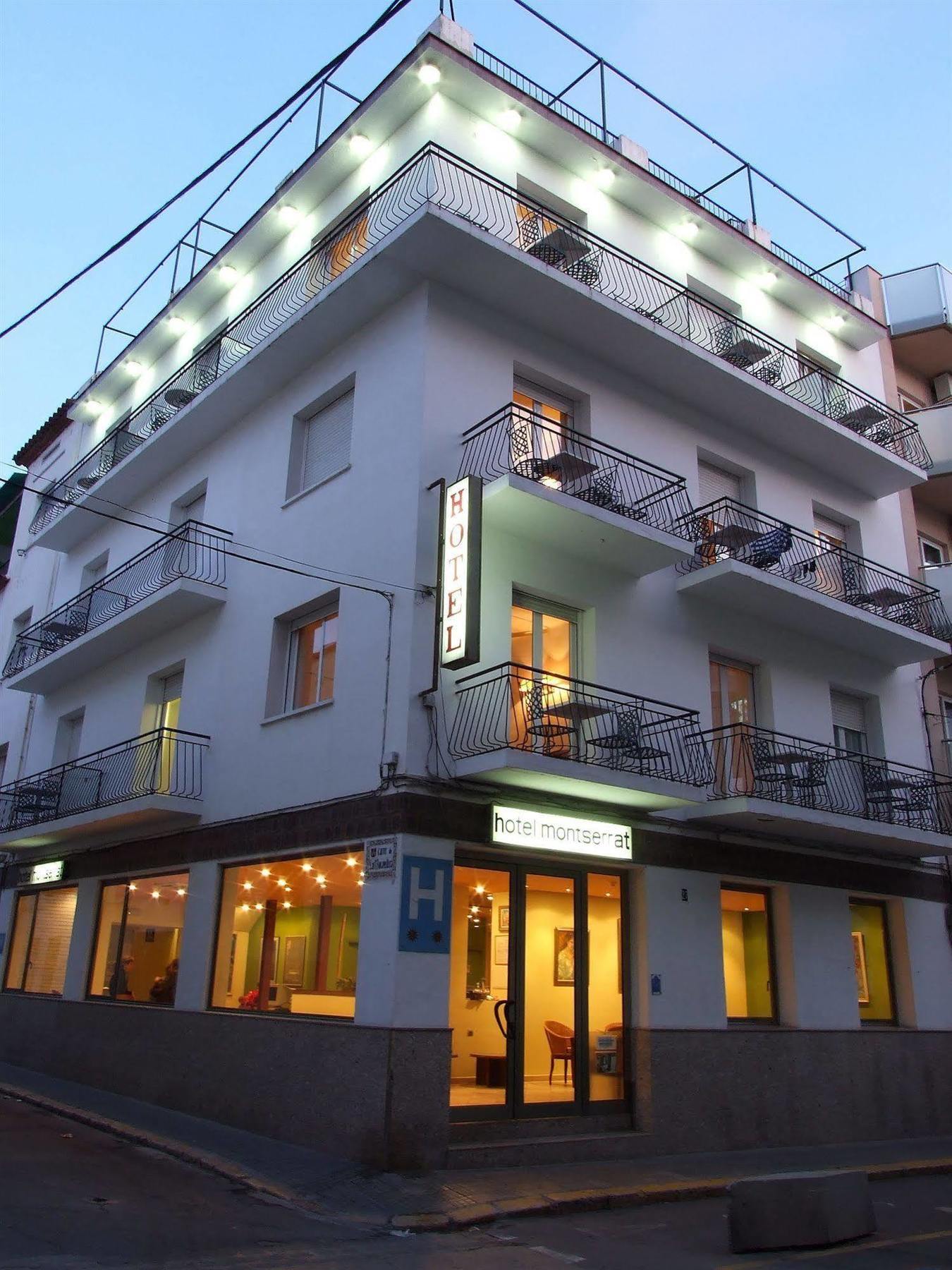 Hotel Montserrat Sitges Exterior photo
